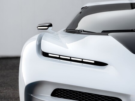 ¡Cazado! El nuevo hiperdeportivo de Bugatti se dejar ver en vídeo rodando en circuito, a dos días de su presentación