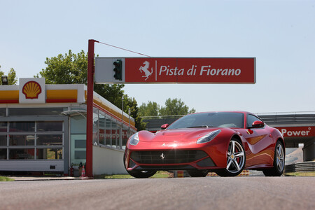 Ferrari 812 Superfast