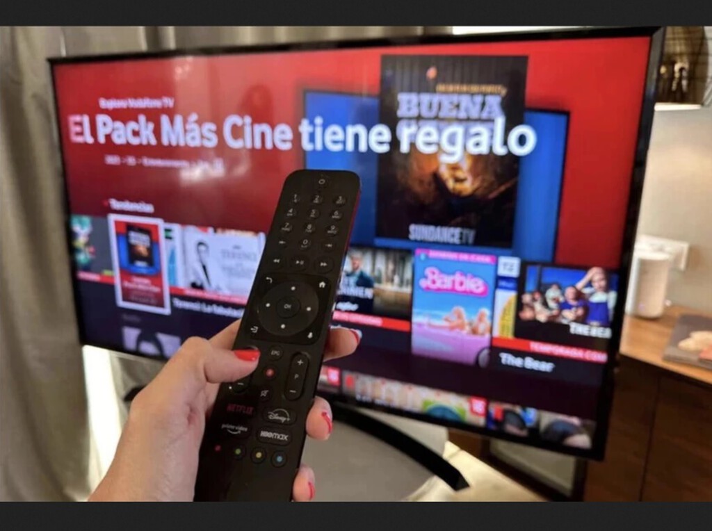 Si eres cliente de Vodafone TV, llegan ocho nuevos diales en diciembre y el adiós a su restricción de canales más molesta 
