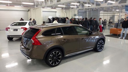 Volvo S60 y V60 Cross Country llegan a México