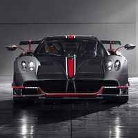 Pagani no se alejará de los V12 al menos hasta 2026 y también tienen en mente un SUV