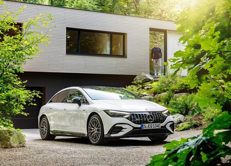 Mercedes Benz Eqe 53 Amg 2023 1600 03