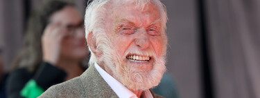 Não é dieta, nem academia: aos 100 anos, lendário ator de Hollywood atribui sua saúde a um segredo simples que todo mundo pode fazer em casa — e a ciência explica 