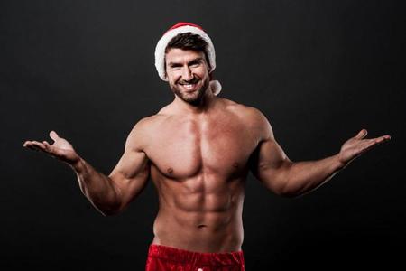 Tres rutinas de ejercicios de menos de 15 minutos para mantenerte en forma en esta Navidad