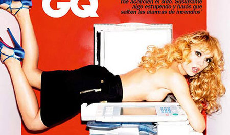 Patricia Conde muy ligera de ropa para GQ