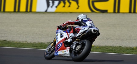 Superbikes Italia 2012: Imola, Carlos Checa saca petróleo en casa 