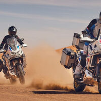 Honda acaba de cargarse el cambio manual de la Africa Twin en Japón, y podría ser el principio del fin de las trail tal y como las conocemos 