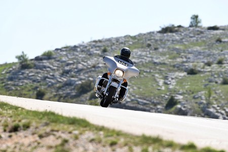 Harley Davidson Street Glide 2018 Prueba 008