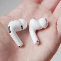 Llevo años con mis AirPods y no había activado su mejor función: ajustes simples hacen de la experiencia base algo superior 
