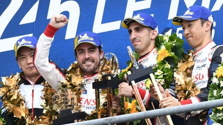 El DTM le tira los trastos a Fernando Alonso para que se pase al campeonato de turismos alemanes