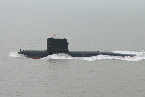 Submarino China 001