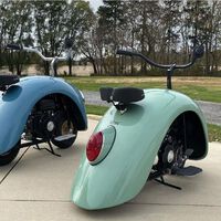 Alguien ha desguazado un viejo Volkswagen Beetle y lo ha convertido en dos minimotos que te hacen la boca agua 