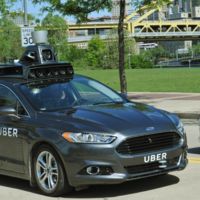 Uber comienza pruebas con su primer vehículo autónomo en Estados Unidos