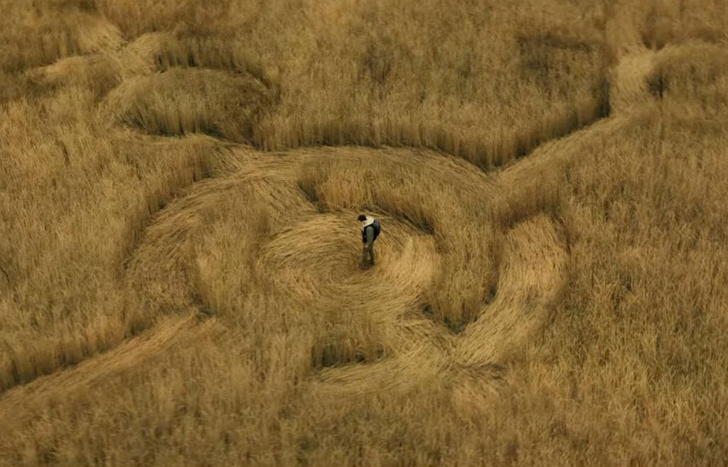 Spielberg vuelve a su género fetiche para ofrecernos El Día de la Revelación, su nueva película de ciencia ficción que nos recuerda mucho a Señales 