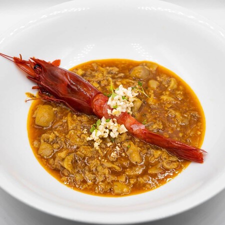 Manitas de cerdo con carabineros. ©V. Crespo.