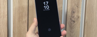 Si la pantalla siempre activa de tu móvil se apaga sola, no siempre falla: suele haber una opción escondida detrás 