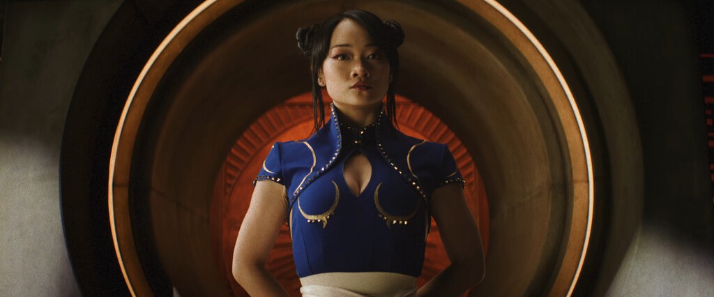 La nueva película de Street Fighter luce tan, pero tan disparatada... ¡Que me resulta irresistible!