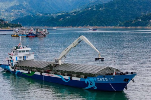 Navio elétrico tem mais de 82 metros de comprimento | Imagem: Gorgeus Yichang