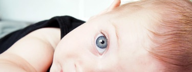 ¿Puede una pareja con los ojos marrones tener un hijo con los ojos azules?