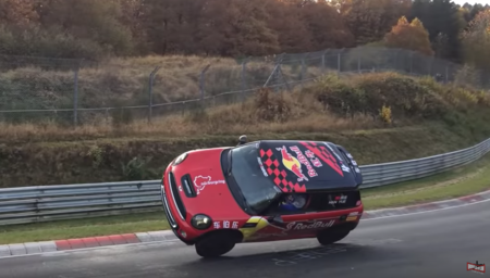 Una vuleta rápida de 45 minutos en el Nürburgring... ¿Espera qué, rápida?