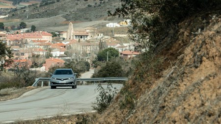 Toyota Auris Hybrid 21