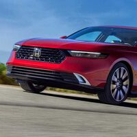 Honda Accord 2023, el sedán japonés ahora es más grande pero se olvida del motor de Type R y la caja de 10 cambios
