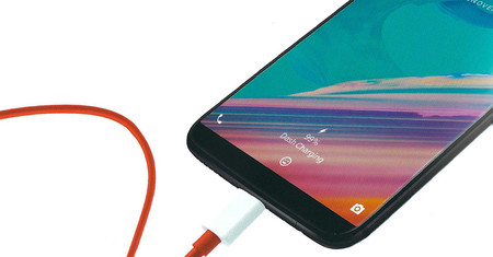 OnePlus confirma que el OnePlus 5 será descatalogado en favor del 5T: solo puede quedar uno