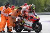 Cal Crutchlow analiza, sin remordimientos, su paso por Ducati