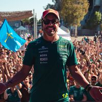 Terremoto en la Fórmula 1. Fernando Alonso negocia un fichaje por Alpine como plan B por si Aston Martin no mejora 