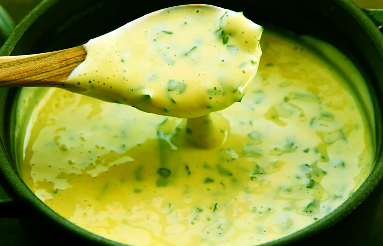 Salsas básicas que debes aprender a hacer para ser profesional en la cocina