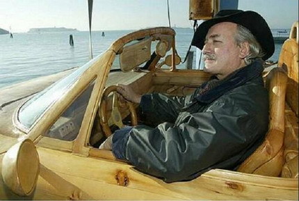 Ferrari de madera