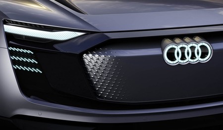 Aquí tienes otro vistazo al Audi e-tron Sportback que se presentará esta semana en Shanghai