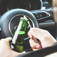 La pandemia hizo mucho daño a la salud mental, y eso ha tenido efectos en las carreteras: cada vez se bebe más al volante