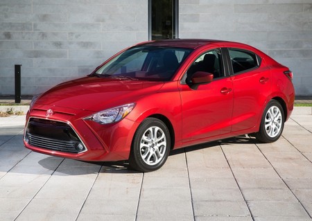 Toyota Yaris R