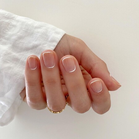 Manicura para ir a la oficina en 2021