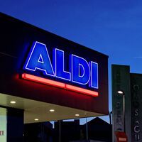 El sábado 12 de septiembre llegan a Aldi las zapatillas tipo Columbia cómodas y baratas para recorrer la montaña 