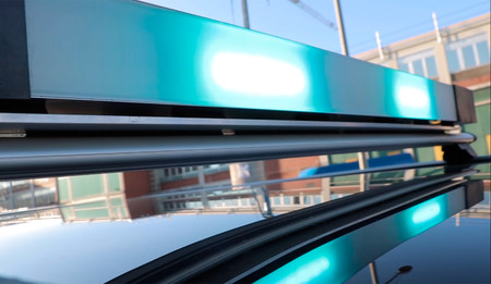 Ford propone usar luces para que los coches autónomos se comuniquen con los peatones