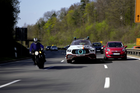Mercedes Benz Experimental Safety Vehicle 29