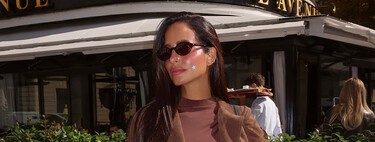 Zara arrasa con la falda midi favorita de las pijitas de Madrid: elegante, efecto ante y color tiramisú  