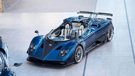Y este es el Pagani Zonda HP Barchetta, el nuevo y (por enésima vez) el último Zonda fabricado