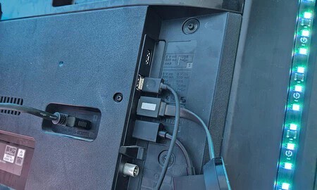 cable parte trasera televisor