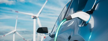 El auto eléctrico tiene cada vez menos desertores: 92 de cada 100 conductores no volverían a uno de gasolina y muy pocos lo cambiarían por un híbrido enchufable