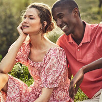 Siete vestidos fresquitos de la nueva colección de Cortefiel que puedes conseguir con un 25% de descuento para el verano 