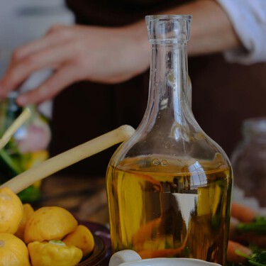 Carrefour y Coosur se unen para dejar el litro de aceite de oliva por solo 3,14 euros