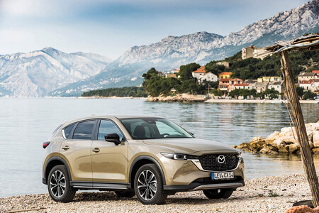 Mazda CX-5 2022 NewGround Zircon Sand