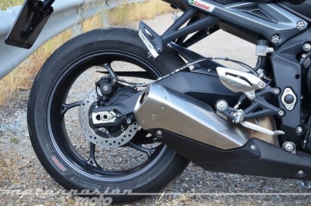 Triumph_Street_Triple