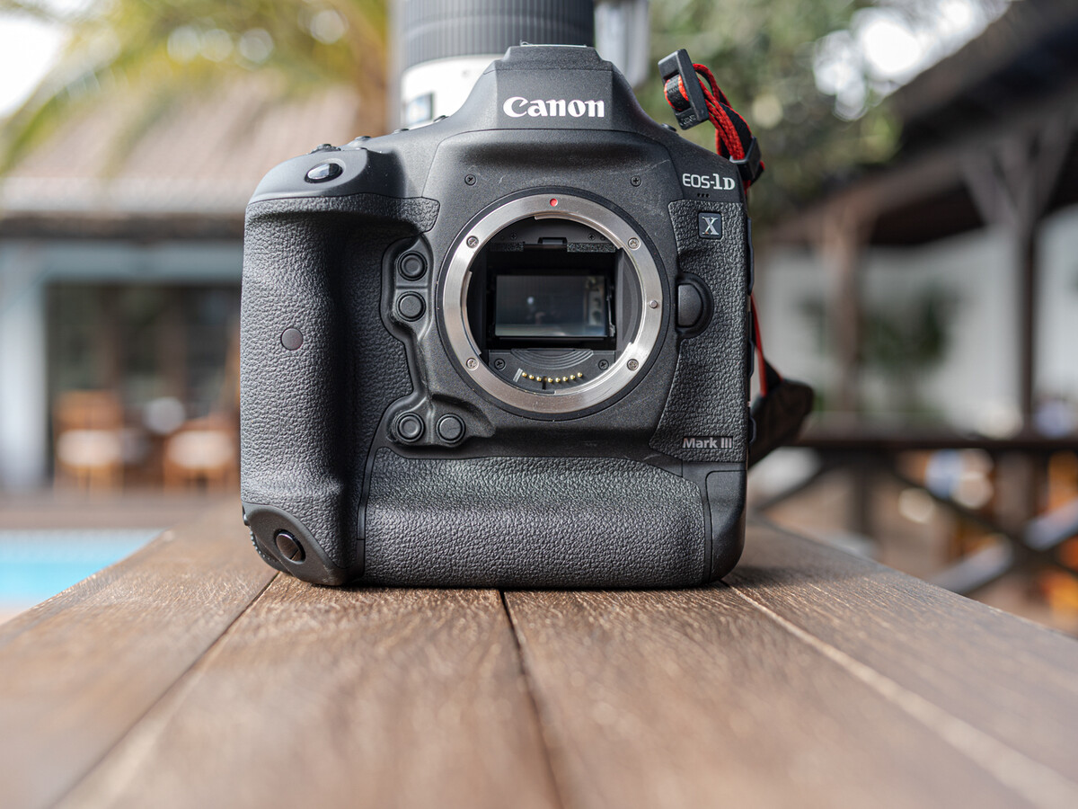 Canon EOS-1D X Mark III, toma de contacto con la mejor cámara