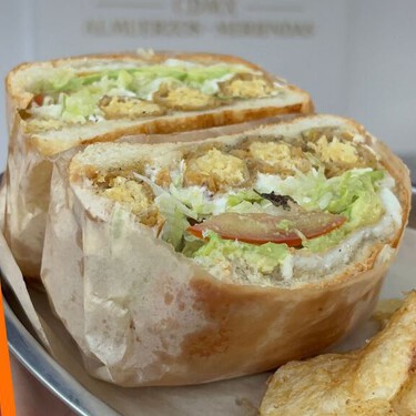 Estas son las Súper Tortas Niagara en CDMX: tienen una rellena de tacos dorados que vas a querer probar