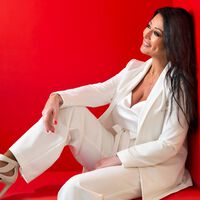 María Cristina Clemente, notaria: "Si no haces testamento, tus suegros heredarán la mitad de tu casa aunque la paguéis entre los dos" 