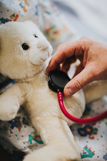 Los pediatras nos recuerdan que las enfermedades infantiles siguen existiendo en tiempos de coronavirus: cuándo consultar